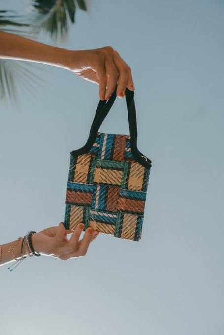 double bulsa woven bag in plaid - preorder